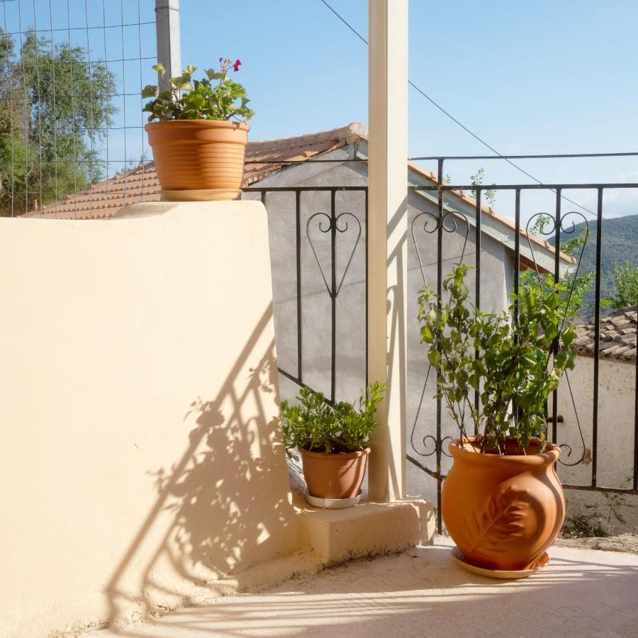 Manto Apartments Lefkada Evgiros Exterior foto
